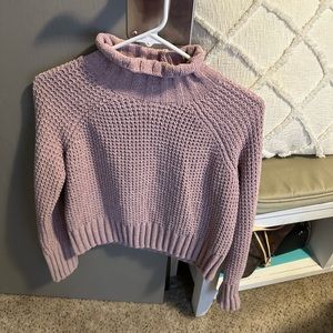 Cropped turtle neck sweater